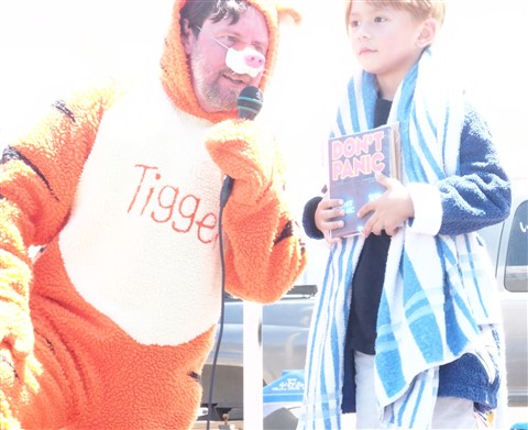 arthur dent don't panic hitchhiker's guide to the galaxy costume