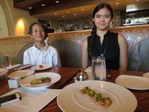 carillon austin kid dinner