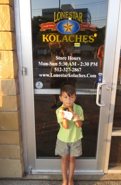 lonestar kolache bee caves rd