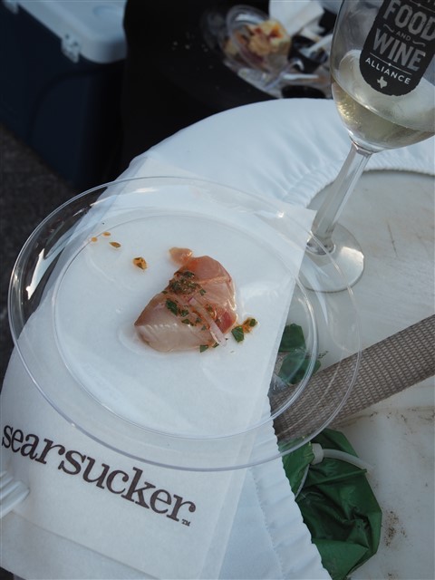 austin white linen searsucker