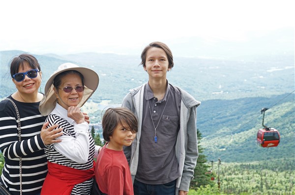 stowe gondola ride summer vt