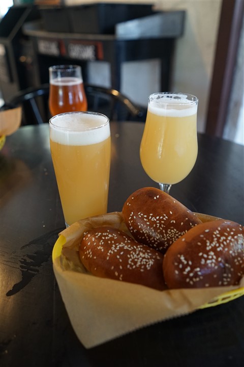 batch craft kolaches and beer tupps ddh b-52 ipa austin