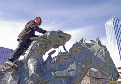 pioneer park cowboy dallas scultpure 