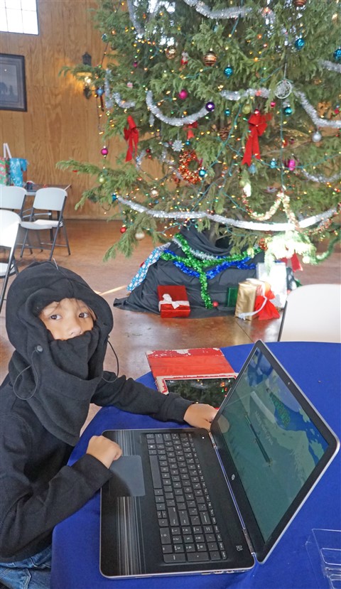 laptop with terraria for christmas