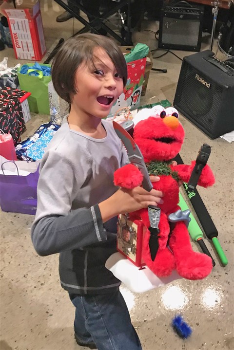 kill me elmo quiet company paul osbon gift exchange 
