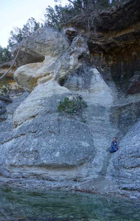 monkey rock lost maples texas state park hike
