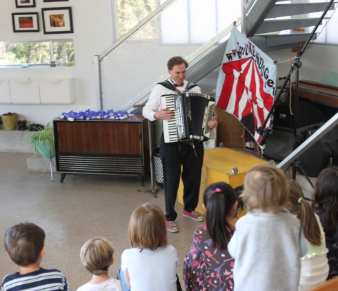 chickendog circus chickendog circus