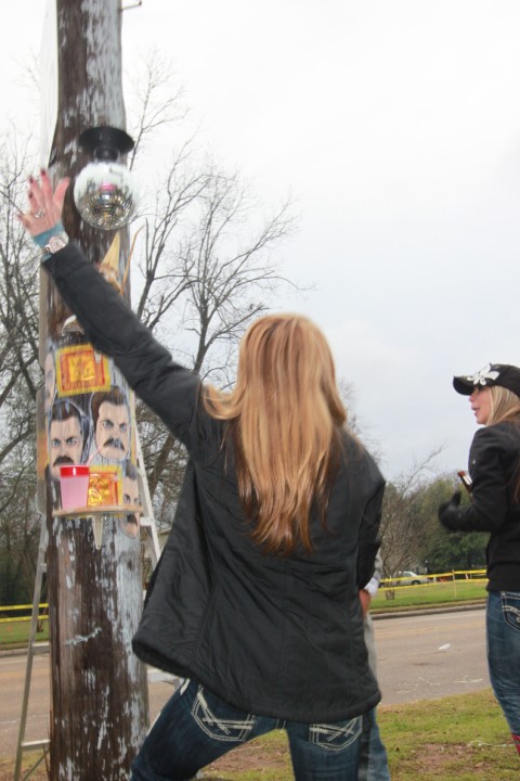 disco gnome dancer girls disco gnome dancer girls