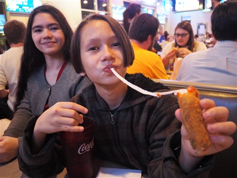 plucker's fried cheese sticks