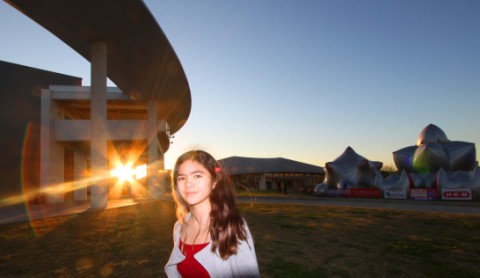 FILL FLASH FILL FLASH