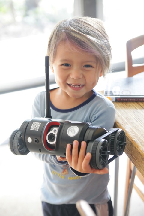 baby robot baby robot