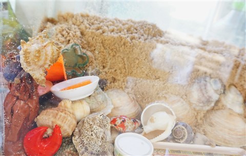 crab prison riot scene angry crabitat