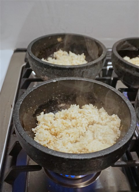 bibimbap crunchy rice stone bowl 