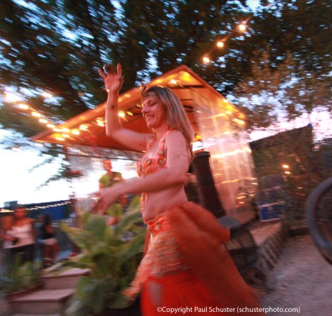 belly dancing at phara's