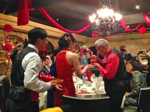 traditional chinese wedding tea ceremony