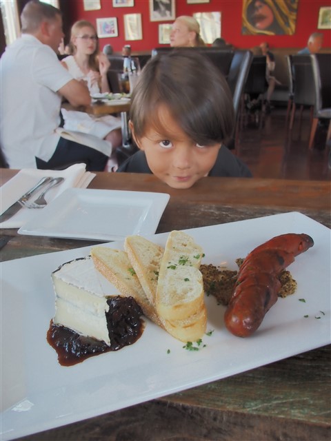 flour & vine happy hour humboldt cheese