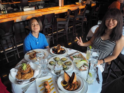 truluck's seafood austin happy hour