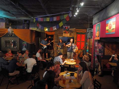 whip inn live music austin beer joint