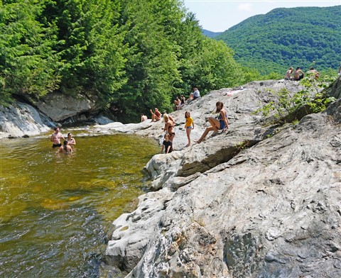 bolton potholes vermont swimming hole 2015