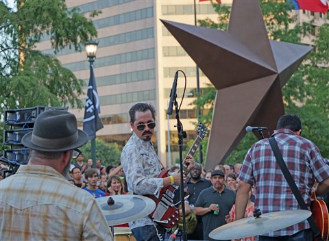 brownout bob bullock music under the stars muts