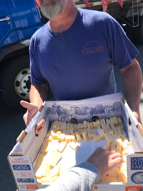 jasper hill cellars greensboro vermont parade cheese clothbound vt