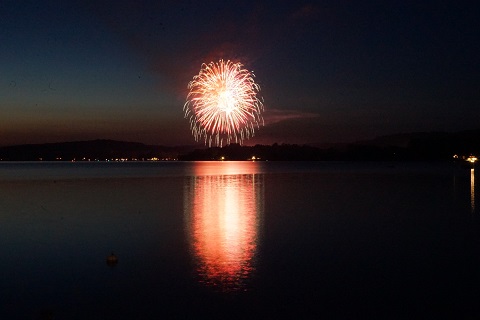 joe's pond 4th 3rd of july fireworks 
