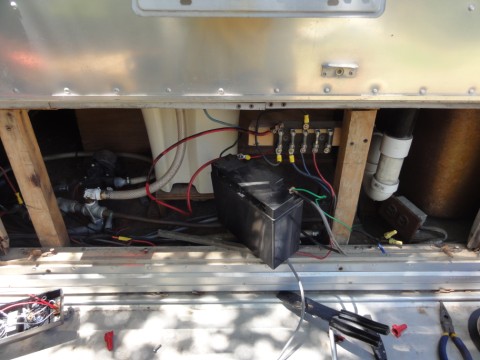 airstream electrical guts