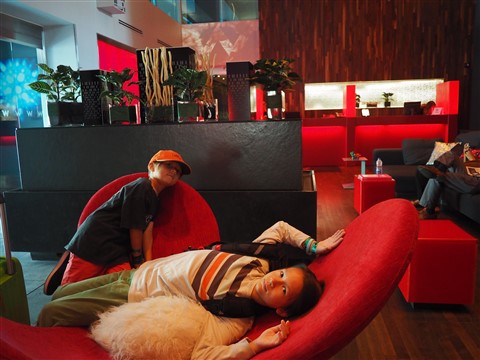 W hotel Montreal lobby wifi