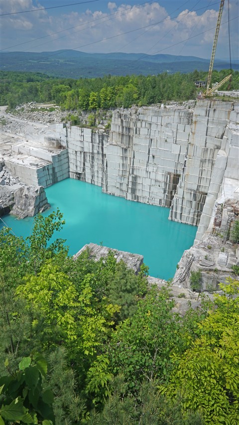 rock of ages granite quarry vermont