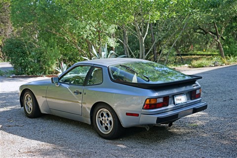 porsche 944 1985.5