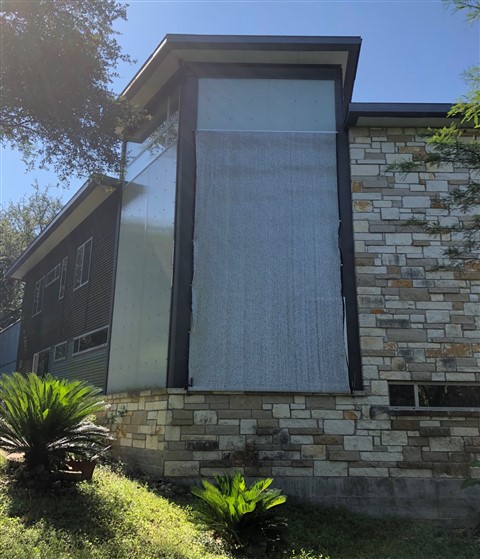 austin modhouse aluminet solar shade for polygal wall