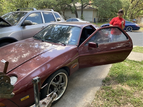 Porsche 928