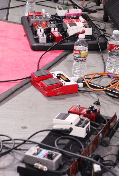 best coast guitar pedal array sxsw 2012 best coast guitar pedal array sxsw 2012