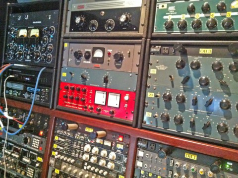 knobs galore at austin private recording studio eanes wright's class knobs galore at austin private recording studio eanes wright's class