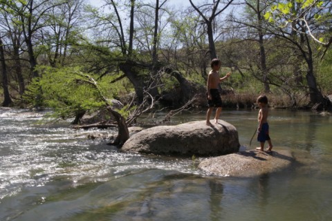 blanco river water flow 