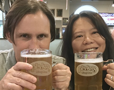 tall beer at pluckers austin 