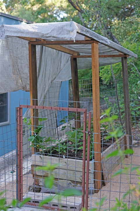 upper garden west lake hills tx