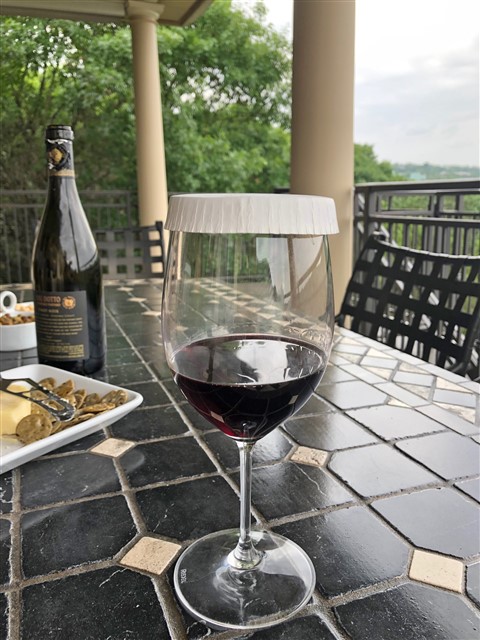 wine glass caps keep gnats out