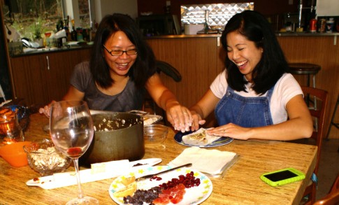 egg roll makin asian chicks