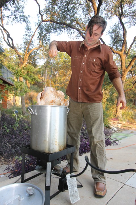 dropping the whole turkey into the fryer, turn the flame off first! dropping the whole turkey into the fryer, turn the flame off first!