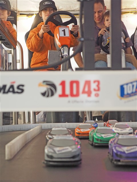 cota f1 fan fest austin starting grid race