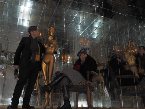 justine's brasserie mirror room 