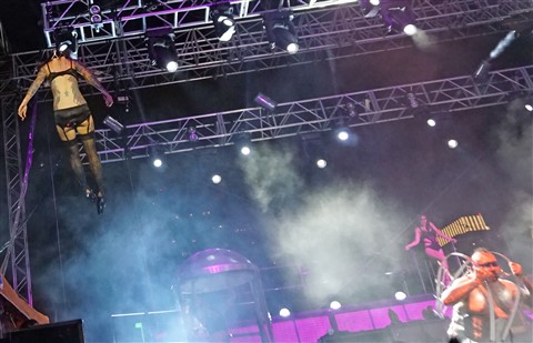 jane's addiction girls hanging from their flesh