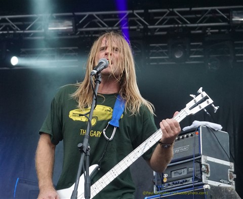 archers of loaf bass #fff 