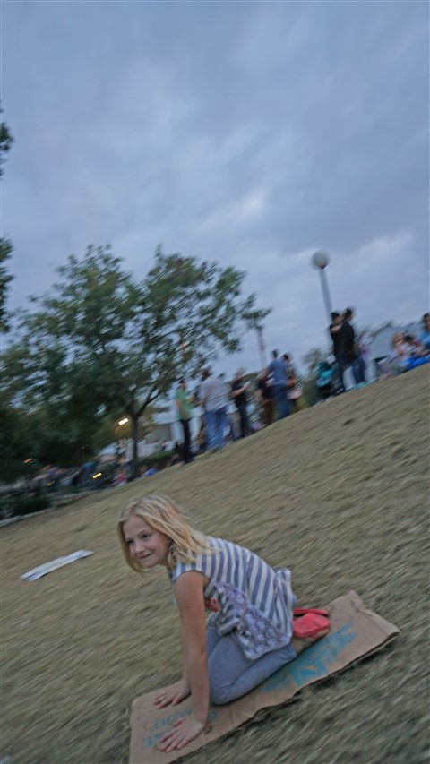 wurstfest cardboard box hill slide
