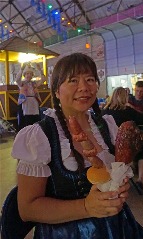 wurstfest sausage and turkey leg