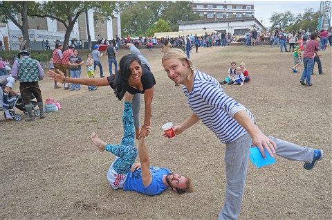 heidi of wurstfest 2015 yoga pose