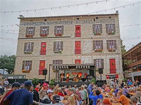 craft beer area of wurstfest 2015
