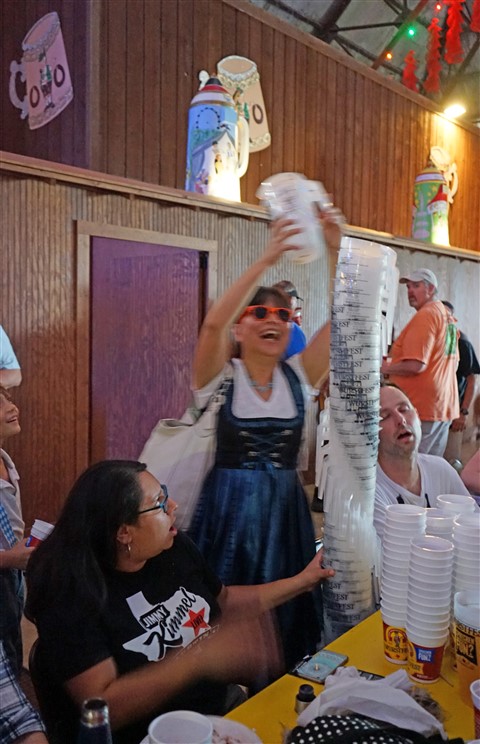 beer pitcher tower wurstfest 