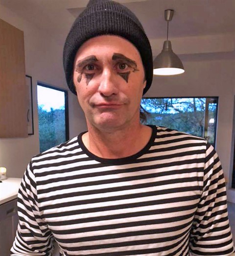 sad mime of west lake hills texas 78746